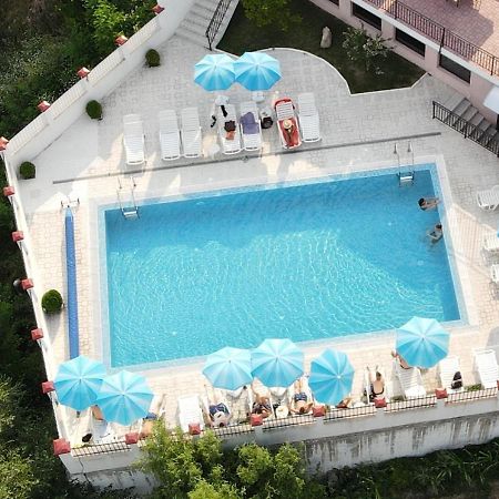 Hotel Deyanira Gorno Dryanovo Экстерьер фото