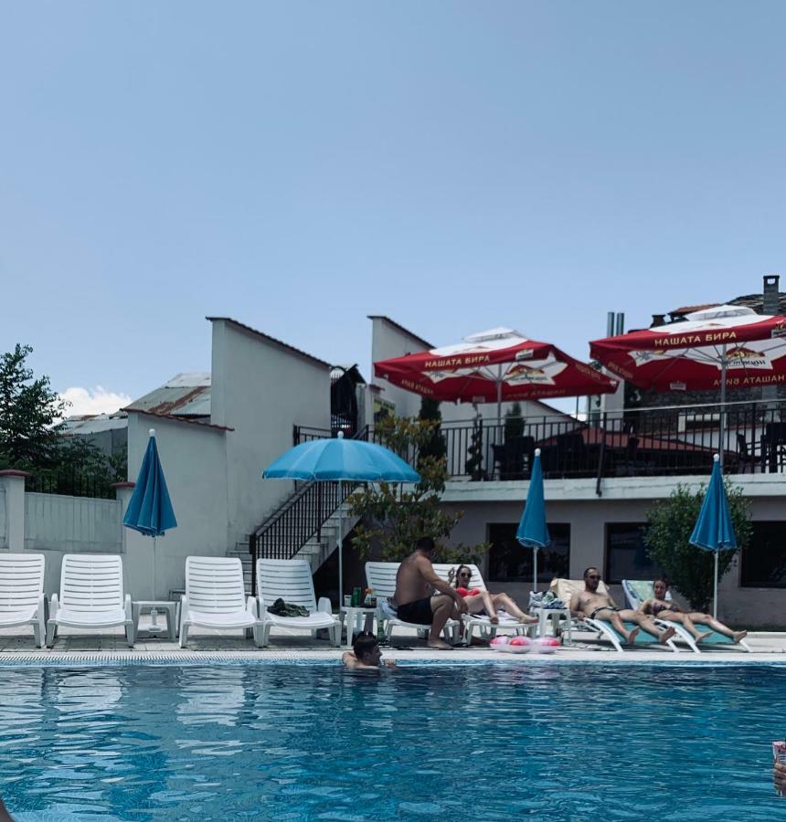 Hotel Deyanira Gorno Dryanovo Экстерьер фото